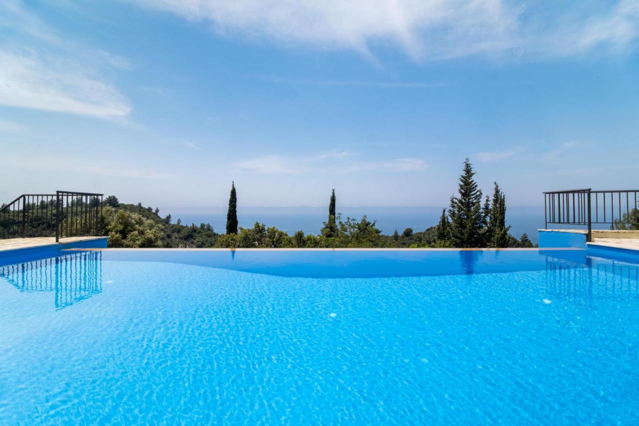 Sapphire Blue Villa Kalamítsi Екстериор снимка